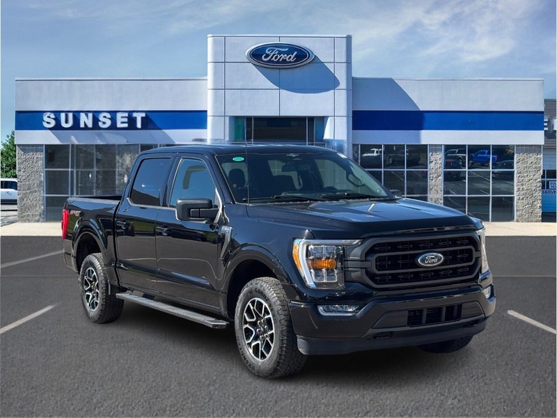 Ford F-150 Vehicle Full-screen Gallery Image 01