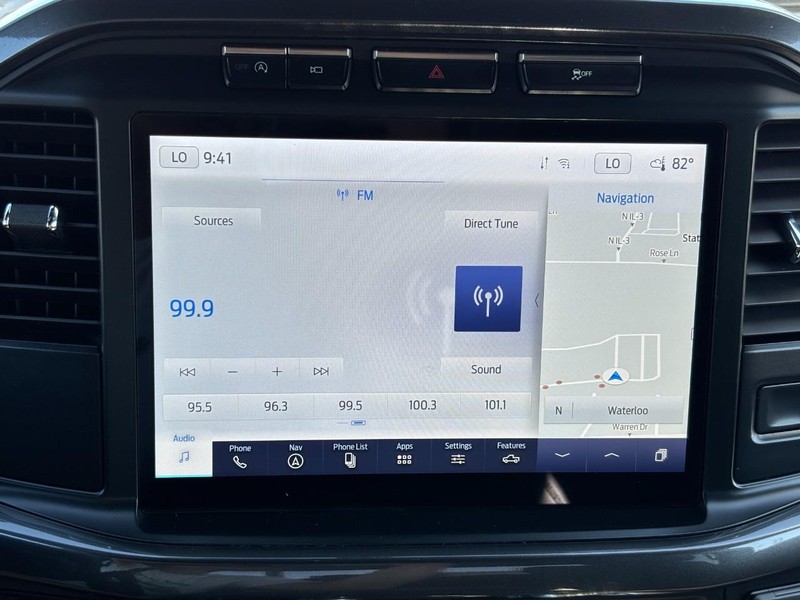 Ford F-150 Vehicle Full-screen Gallery Image 21