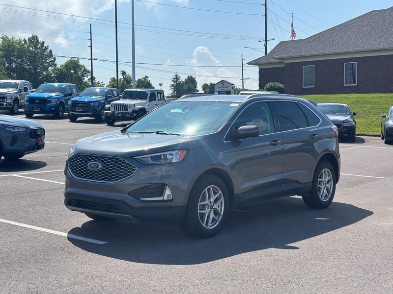 Ford Edge Vehicle Full-screen Gallery Image 07