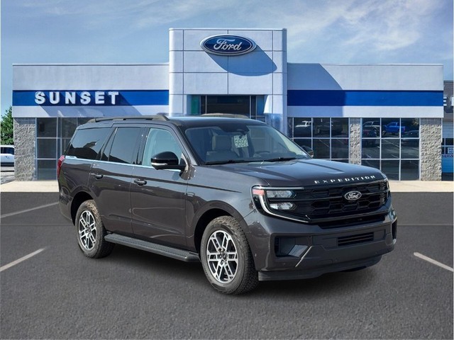 Waterloo IL 2025 Ford Expedition more details - ford expedition