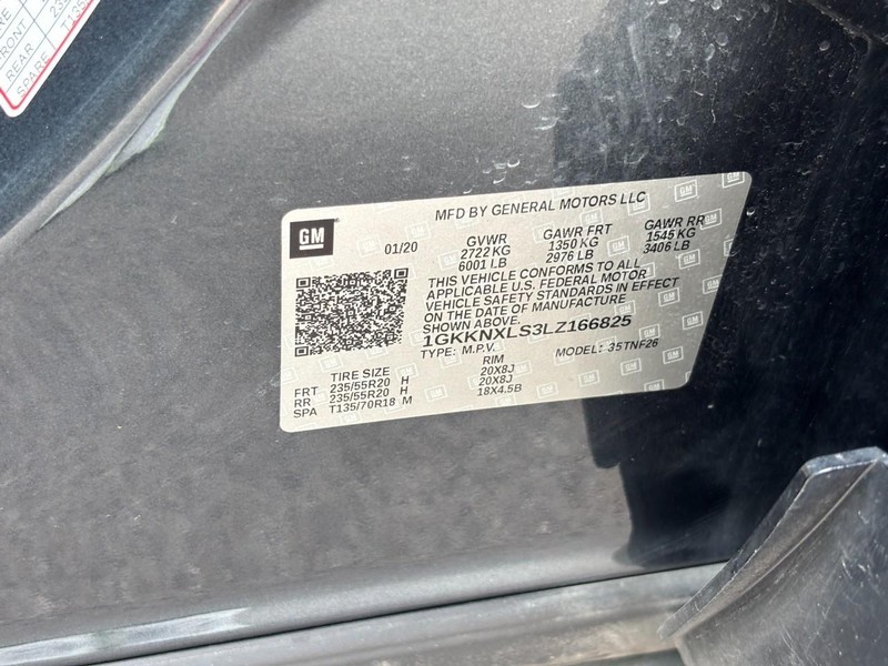 GMC Acadia Vehicle Full-screen Gallery Image 25
