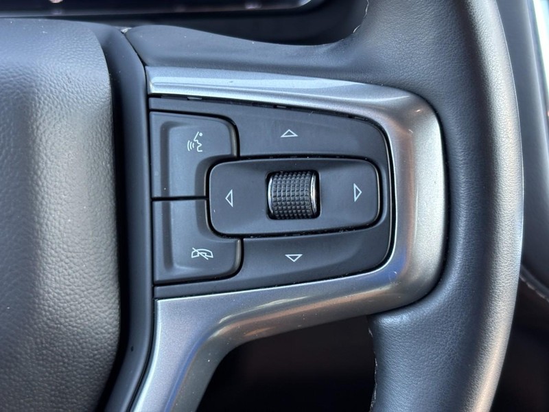Chevrolet Tahoe Vehicle Full-screen Gallery Image 20