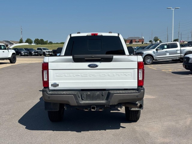 2022 Ford Super Duty F-350 SRW 4WD King Ranch Crew Cab thumbnail image 04