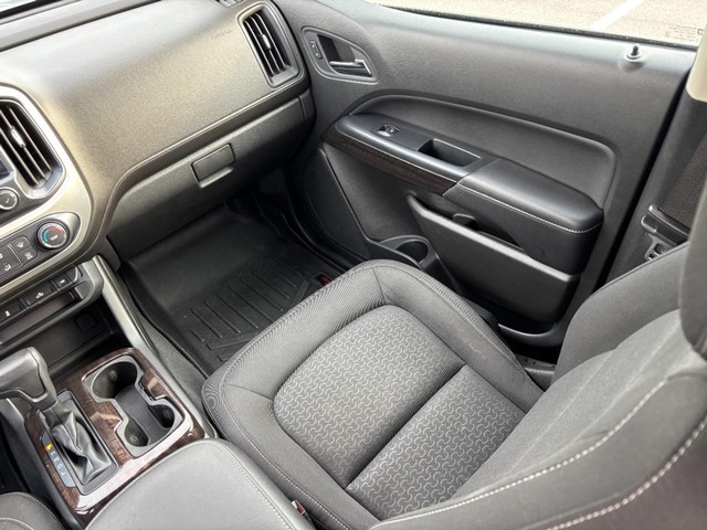 2019 GMC Canyon 4WD SLE Crew Cab thumbnail image 13