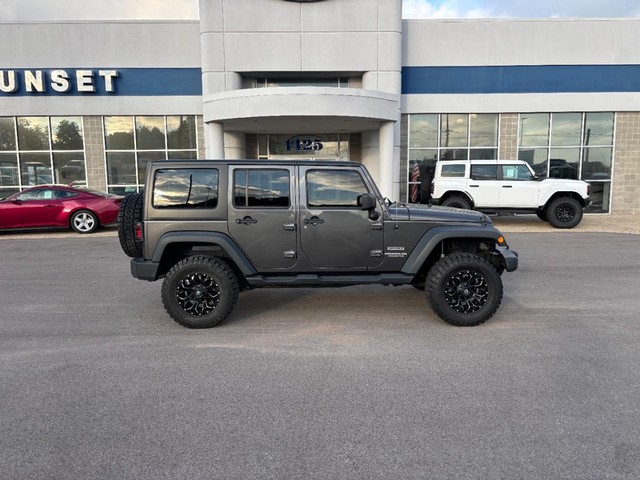 2017 Jeep Wrangler Unlimited Sport thumbnail image 02