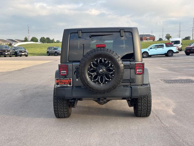 2017 Jeep Wrangler Unlimited Sport thumbnail image 04