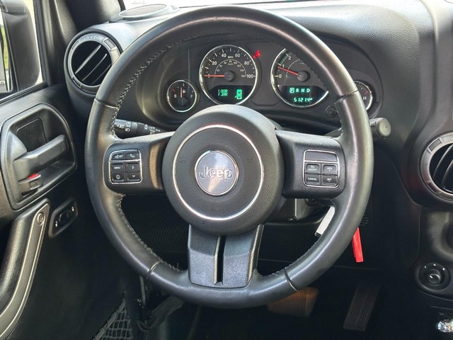 2017 Jeep Wrangler Unlimited Sport thumbnail image 12