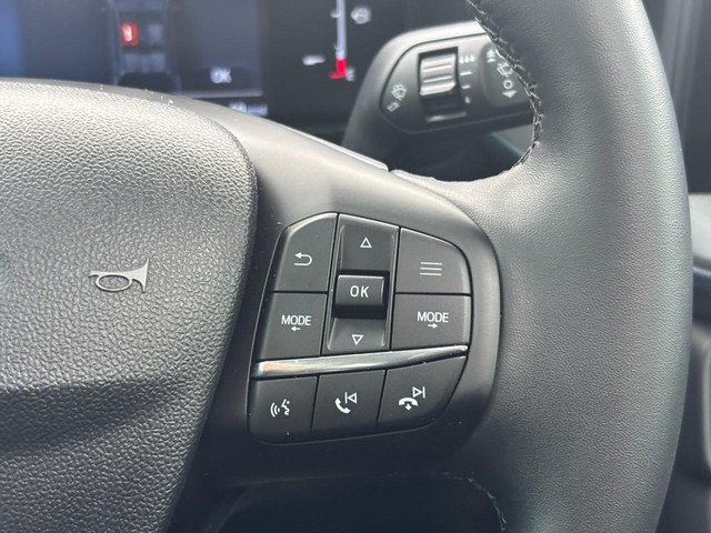 2026 Ford Maverick LARIAT thumbnail image 19