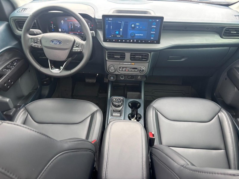 Ford Maverick Vehicle Full-screen Gallery Image 12