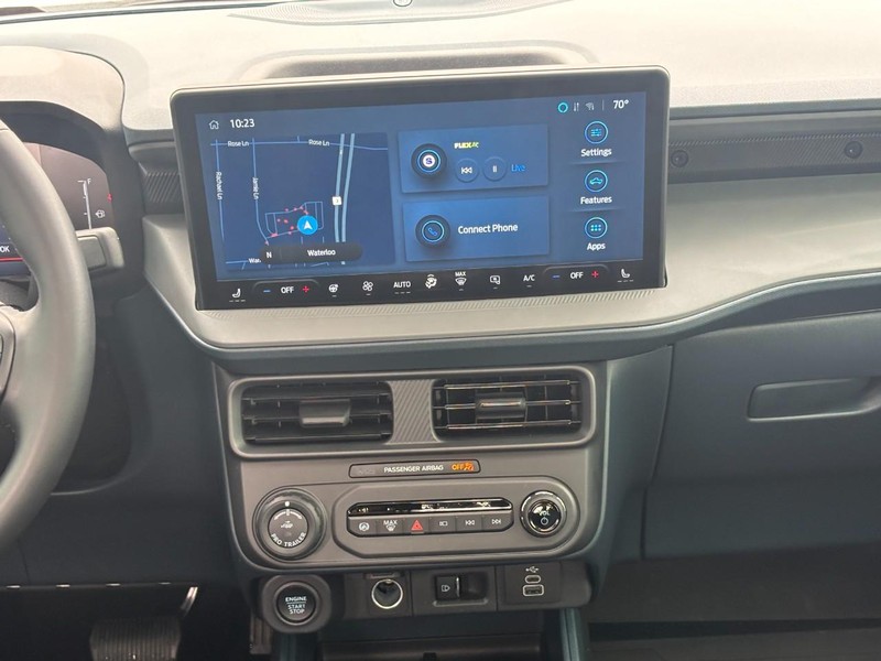 Ford Maverick Vehicle Full-screen Gallery Image 14