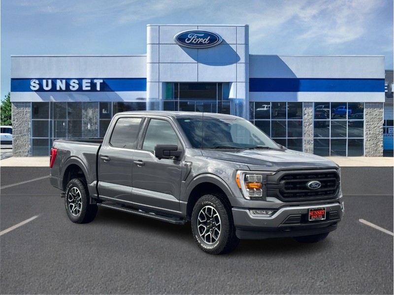 Ford F-150 Vehicle Full-screen Gallery Image 01