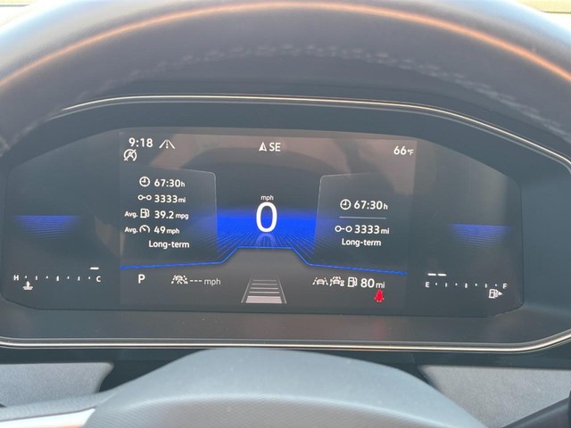 2025 Volkswagen Jetta SE thumbnail image 19