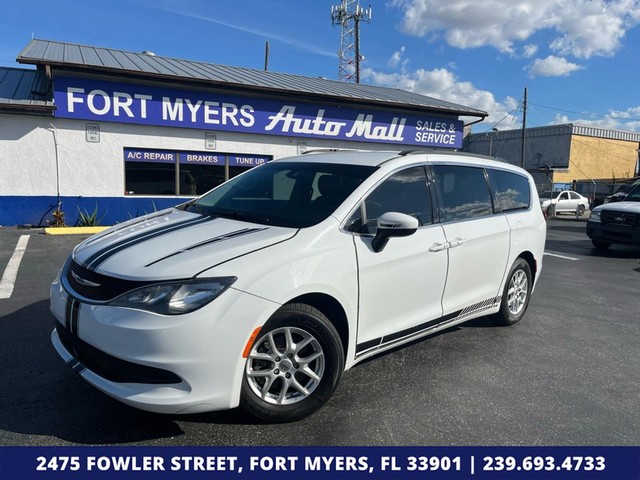 more details - chrysler voyager