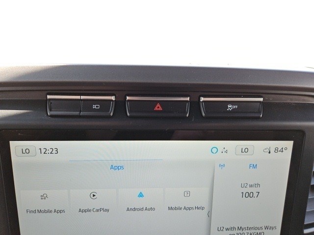 Ford F-150 Vehicle Full-screen Gallery Image 22