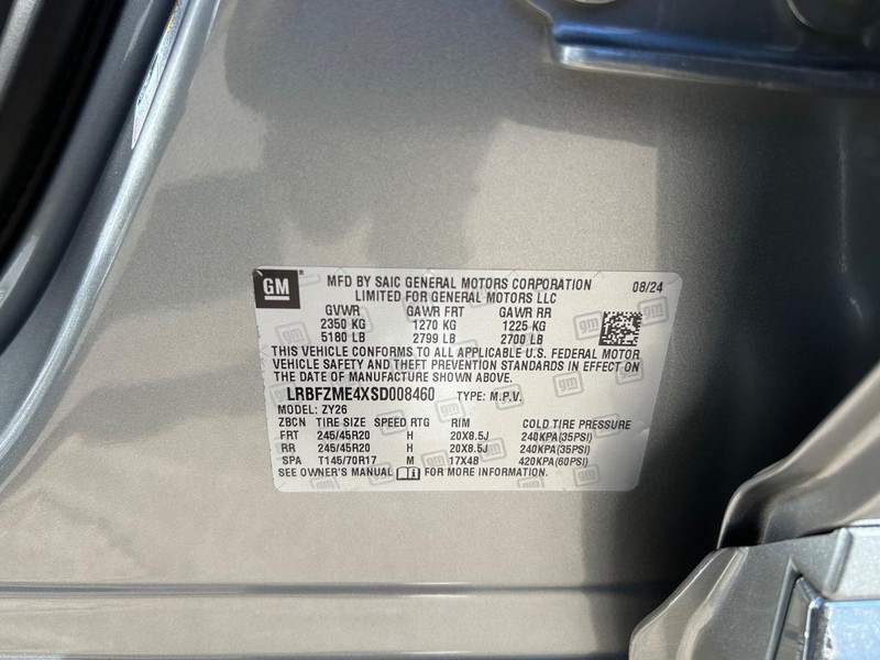 Buick Envision Vehicle Full-screen Gallery Image 25
