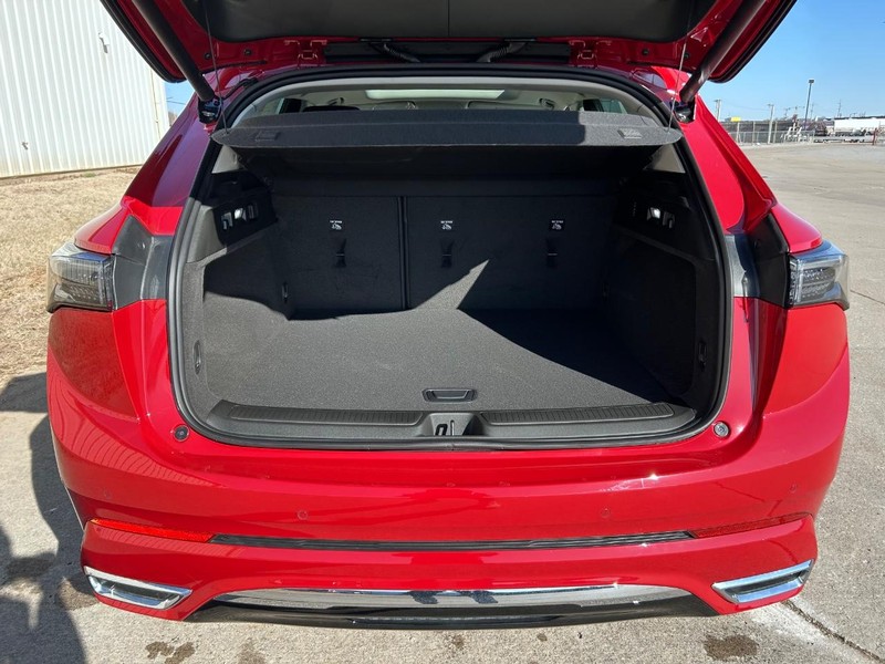 Buick Envision Vehicle Full-screen Gallery Image 5