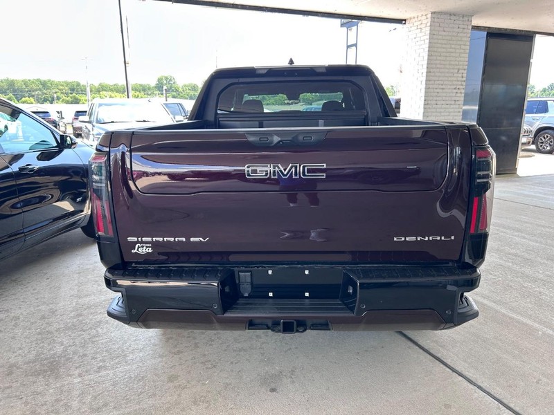 GMC Sierra EV Vehicle Full-screen Gallery Image 3