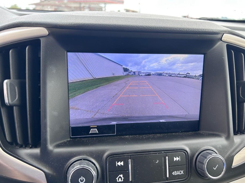 GMC Terrain Vehicle Full-screen Gallery Image 22