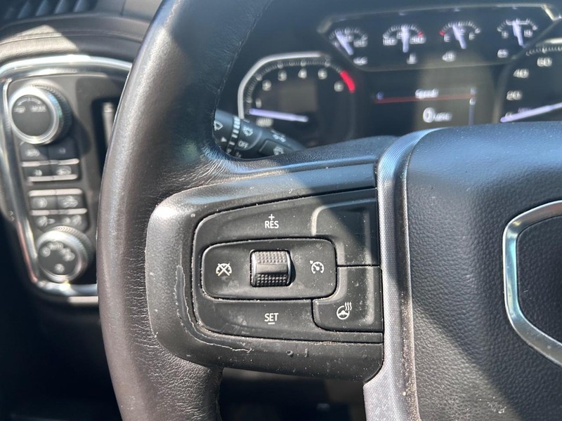 GMC Sierra 1500 Vehicle Full-screen Gallery Image 10