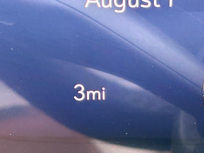 Buick Enclave Vehicle Full-screen Gallery Image 22