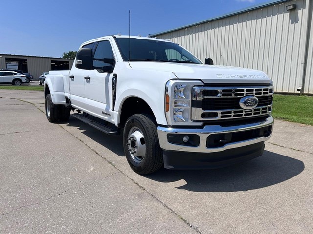 Cape Girardeau MO 2024 Ford Super Duty F-350 DRW more details - ford super duty f-350 drw