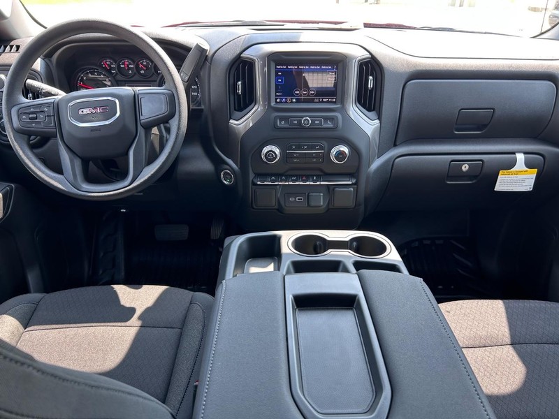 GMC Sierra 1500 Vehicle Full-screen Gallery Image 8