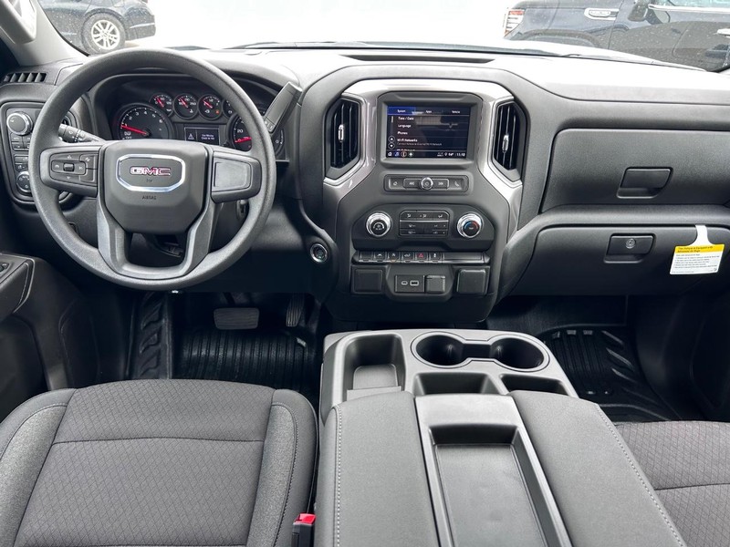 GMC Sierra 1500 Vehicle Full-screen Gallery Image 7