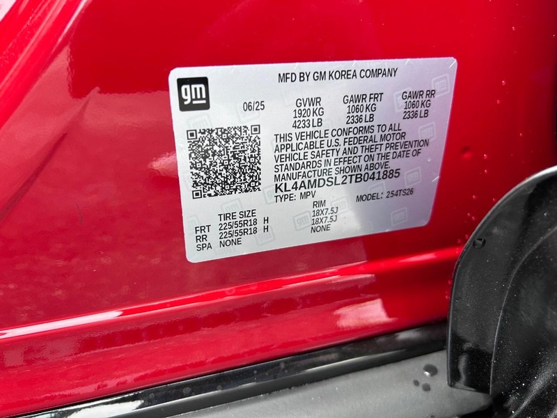 Buick Encore GX Vehicle Full-screen Gallery Image 20