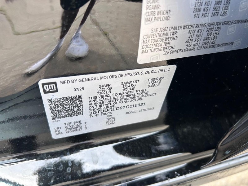 GMC Sierra 1500 Vehicle Full-screen Gallery Image 22