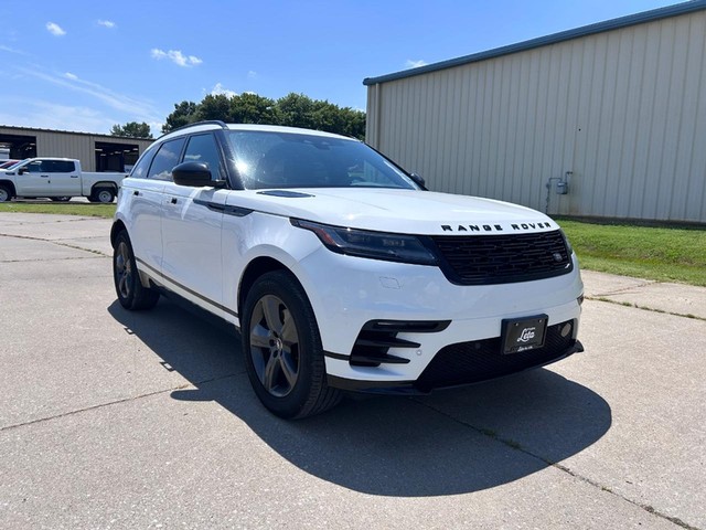 2025 Land Rover Range Rover Velar Dynamic SE's photo