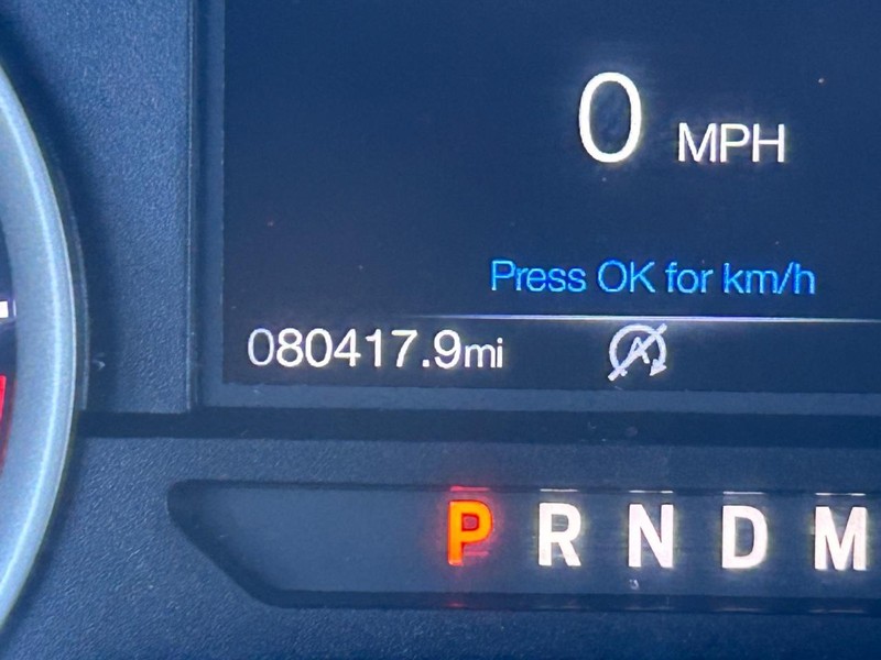 Ford Expedition Max Vehicle Full-screen Gallery Image 20