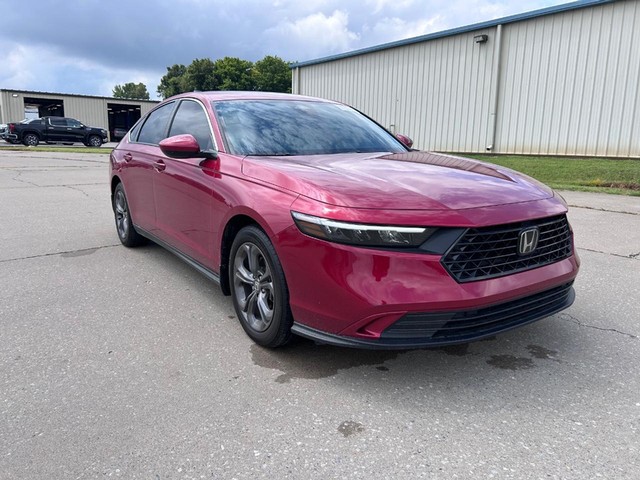 Cape Girardeau MO 2024 Honda Accord Sedan more details - honda accord sedan