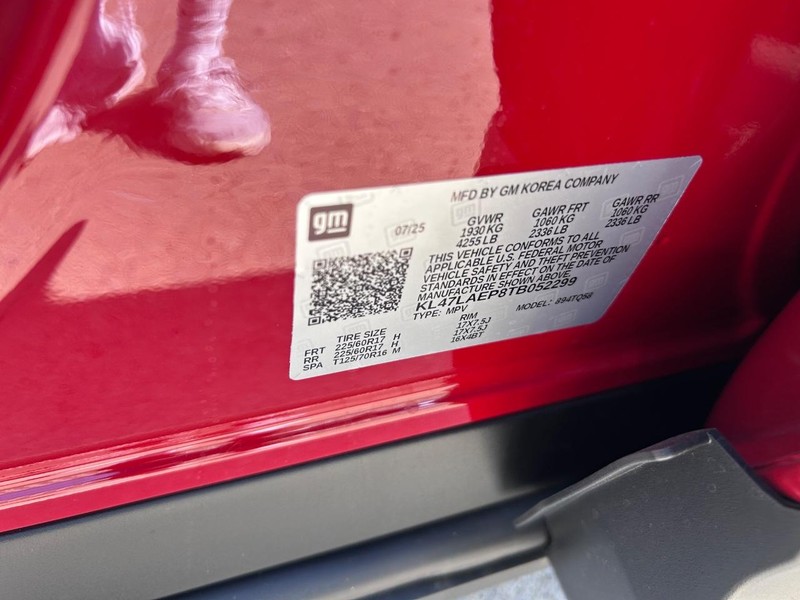 Buick Envista Vehicle Full-screen Gallery Image 20