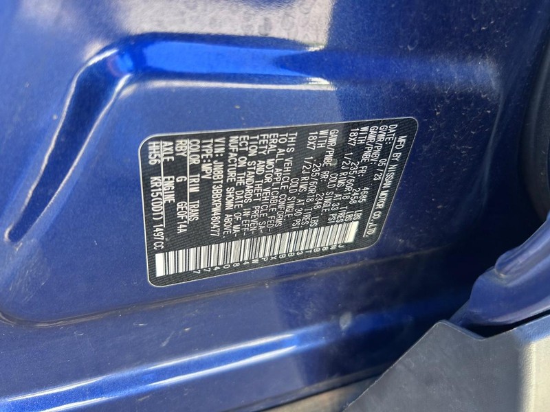 Nissan Rogue Vehicle Full-screen Gallery Image 20