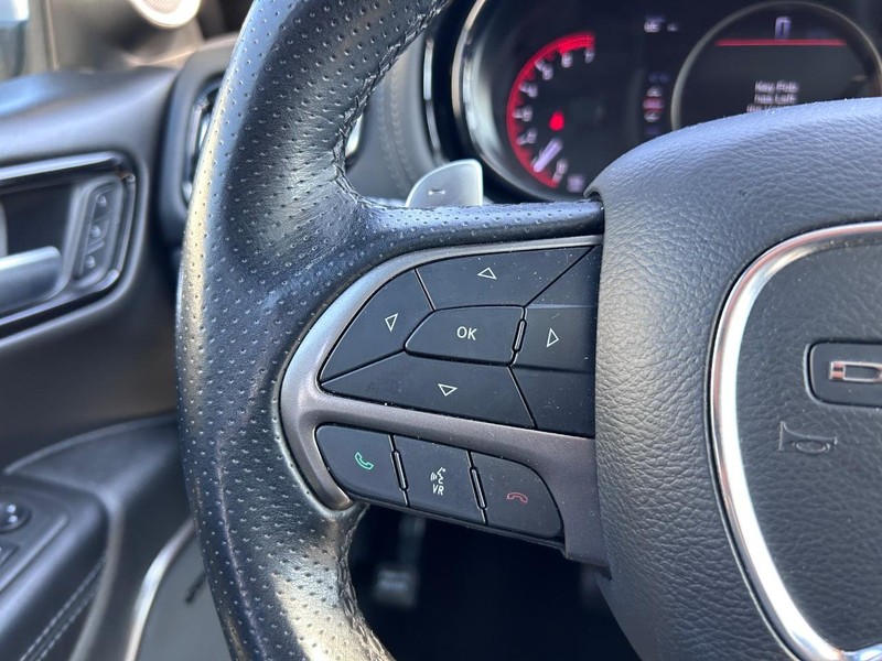 Dodge Durango Vehicle Full-screen Gallery Image 14