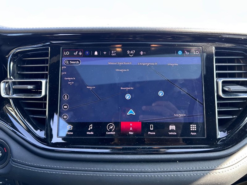 Dodge Durango Vehicle Full-screen Gallery Image 16