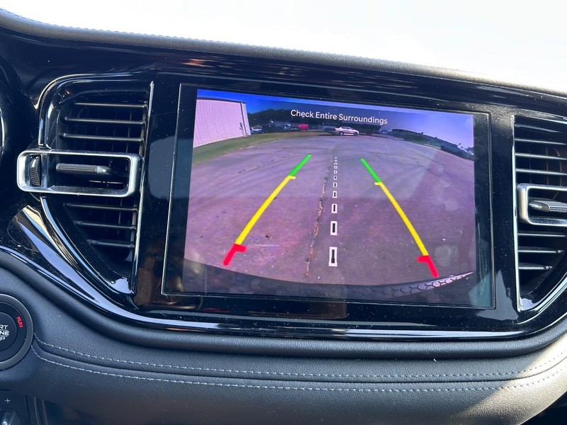 Dodge Durango Vehicle Full-screen Gallery Image 24