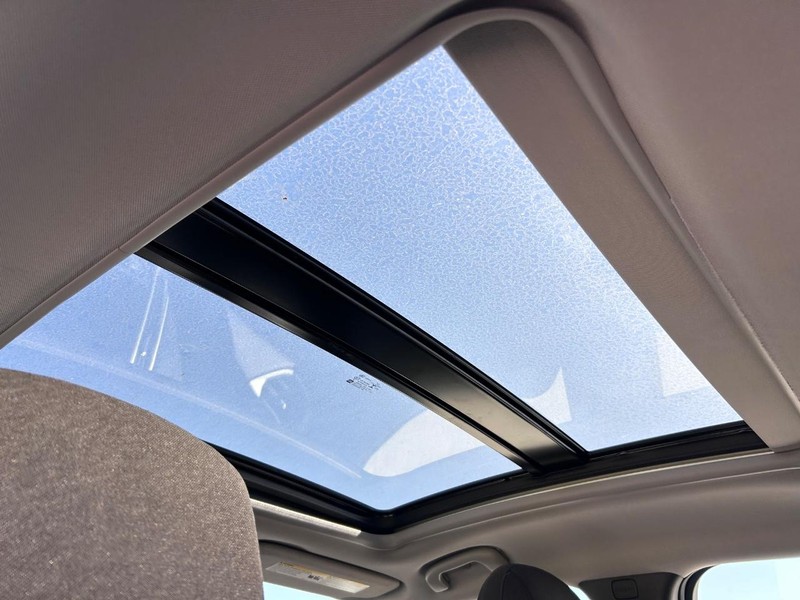 Chevrolet Malibu Vehicle Full-screen Gallery Image 08