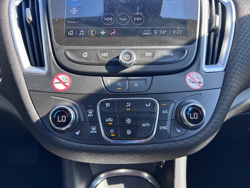 Chevrolet Malibu Vehicle Full-screen Gallery Image 13