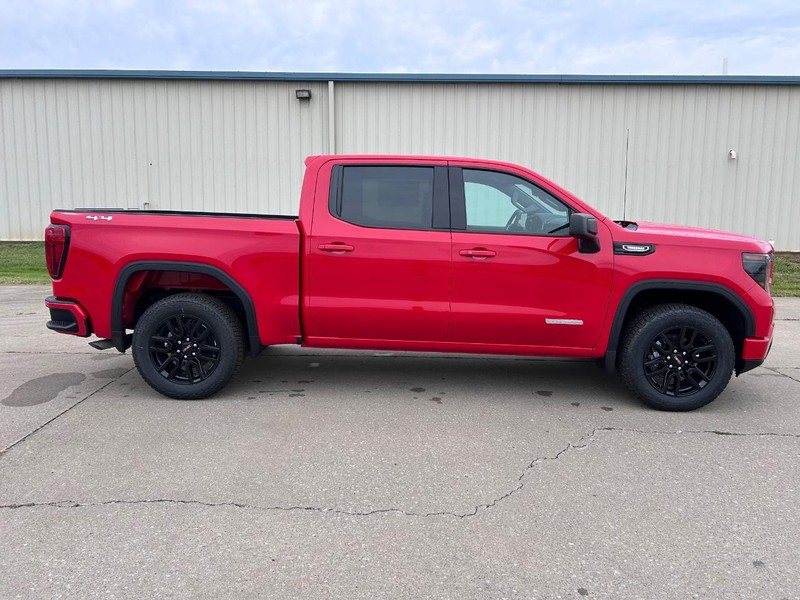 GMC Sierra 1500 Vehicle Full-screen Gallery Image 2