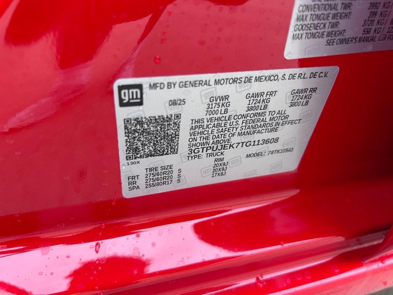 GMC Sierra 1500 Vehicle Full-screen Gallery Image 19