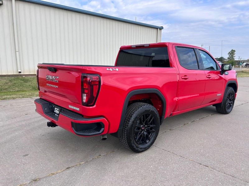 GMC Sierra 1500 Vehicle Full-screen Gallery Image 3