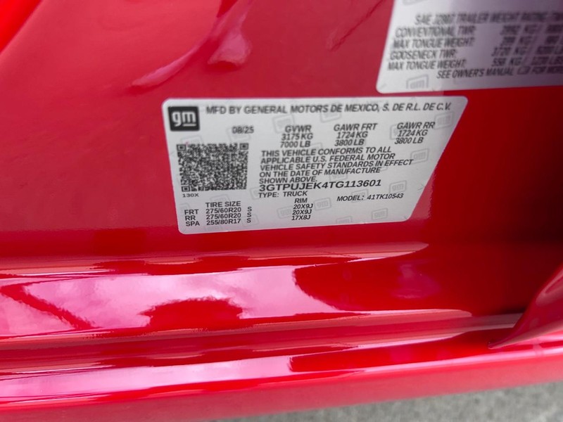 GMC Sierra 1500 Vehicle Full-screen Gallery Image 19