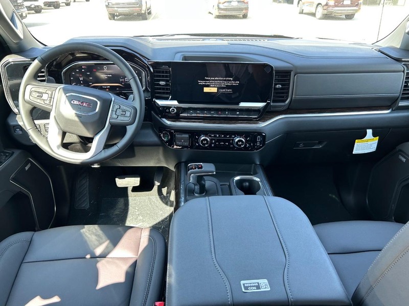 GMC Sierra 1500 Vehicle Full-screen Gallery Image 8