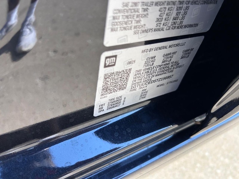 GMC Sierra 1500 Vehicle Full-screen Gallery Image 20