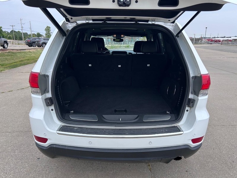 Jeep Grand Cherokee Vehicle Full-screen Gallery Image 5