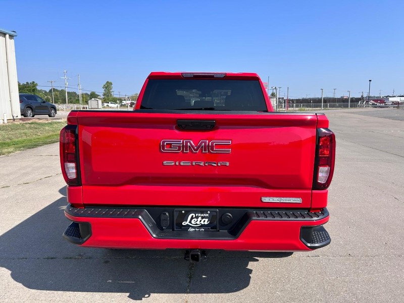 GMC Sierra 1500 Vehicle Full-screen Gallery Image 4