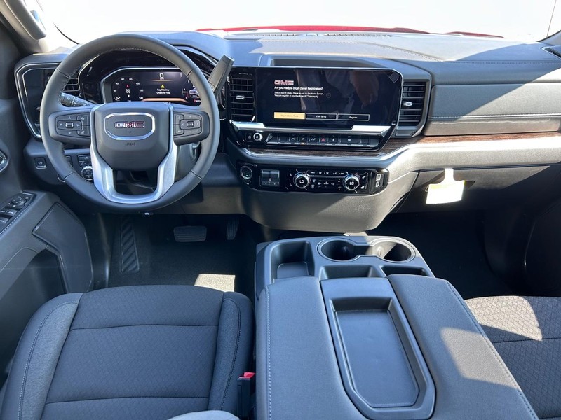 GMC Sierra 1500 Vehicle Full-screen Gallery Image 8