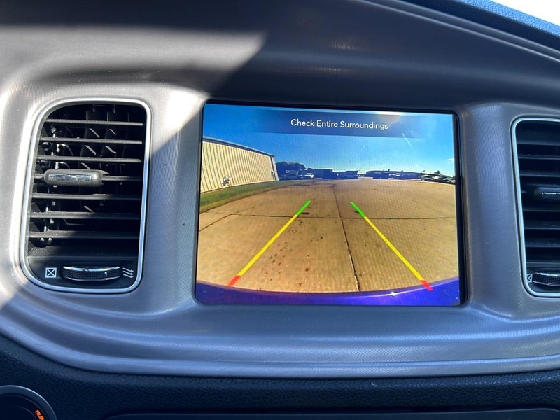 Dodge Charger Vehicle Full-screen Gallery Image 20