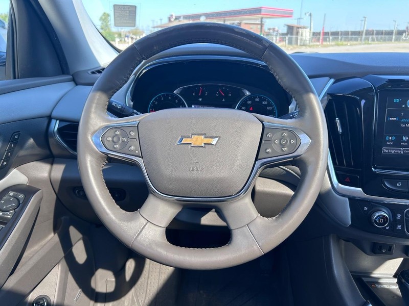Chevrolet Traverse Vehicle Full-screen Gallery Image 13